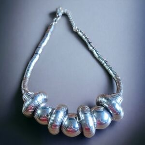 🌹Statement Silver Tone Necklace